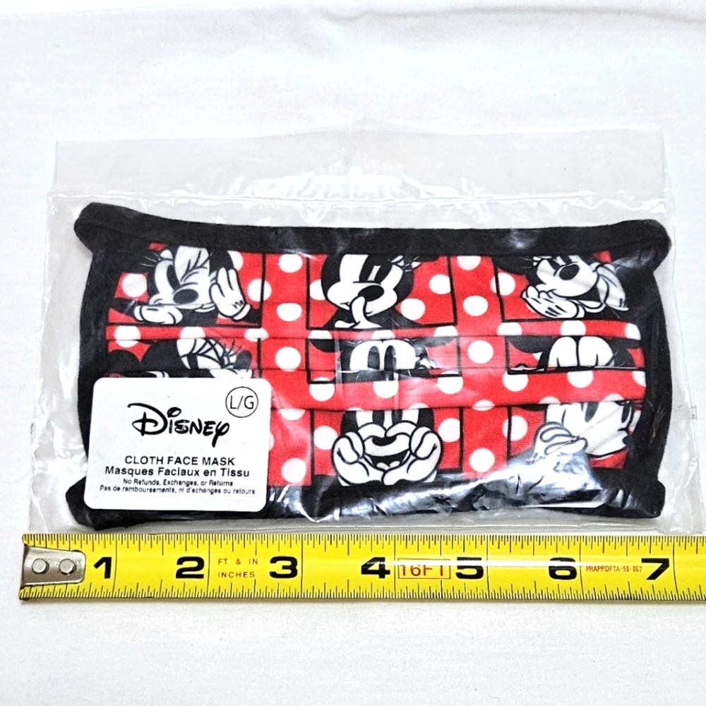 Disney Parks 2020 MINNIE MOUSE Polka Dots Cloth Face Mask Youth/Big Kid Large.